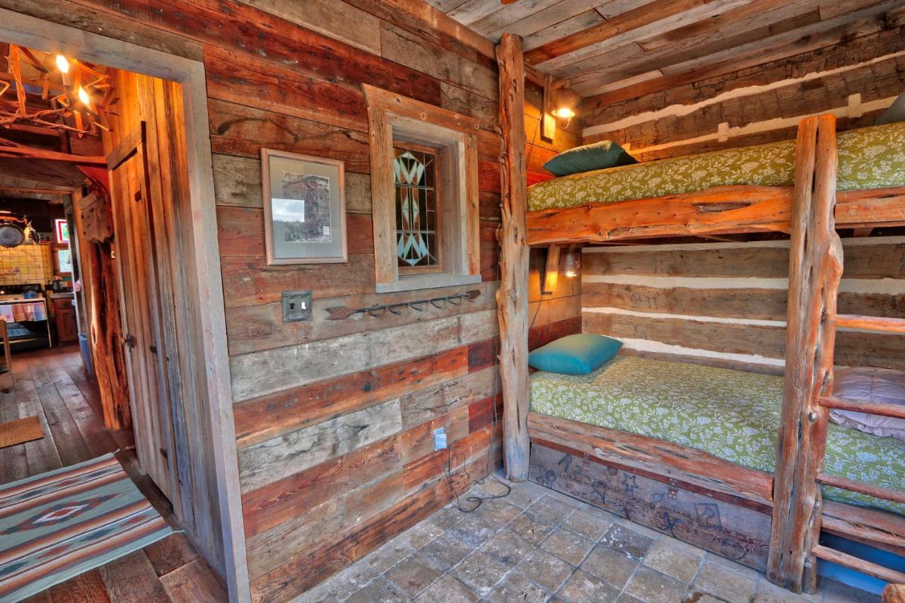 Log Cabin At Old Glory Ranch Villa Wimberley Exterior photo